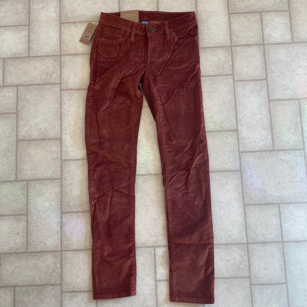 NWT Patagonia fitted corduroy pants